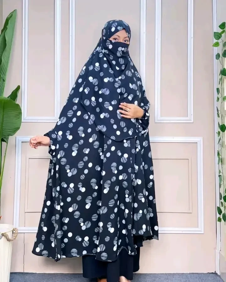 Premium Printed Butterfly Khimar with Niqab KW32