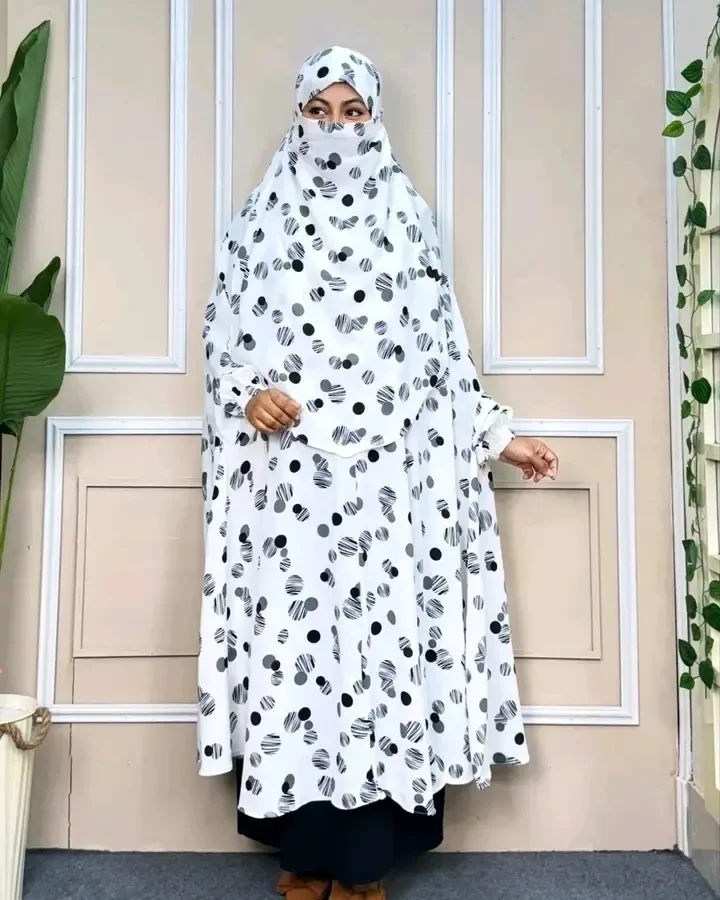 Premium Printed Butterfly Khimar with Niqab KW30